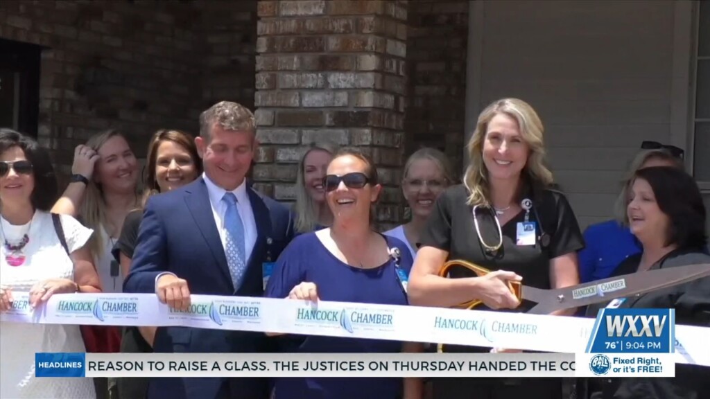 Ribbon Cutting For Singing River Digestive Clinic In Bay St. Louis