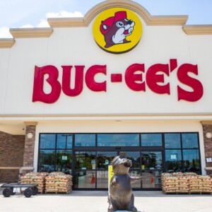 Buc Ees