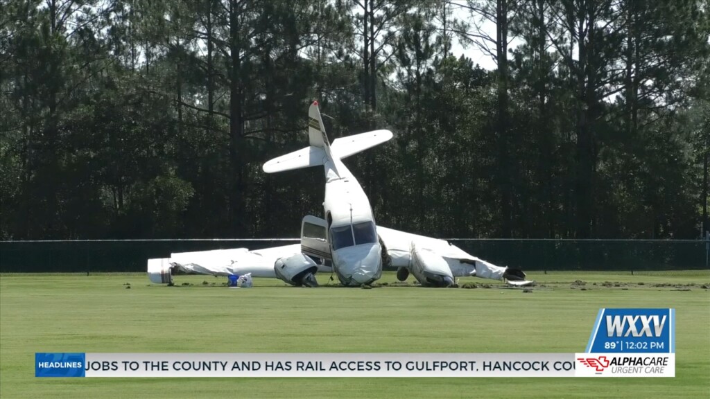 Plane Makes Crash Landing On Field In Ocean Spring