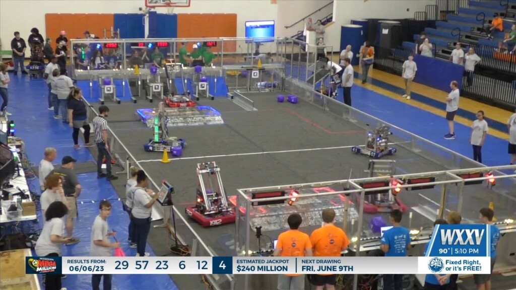 High School Students Compete In 2023 Beach Bot Battle Robotics At Gulfport High 