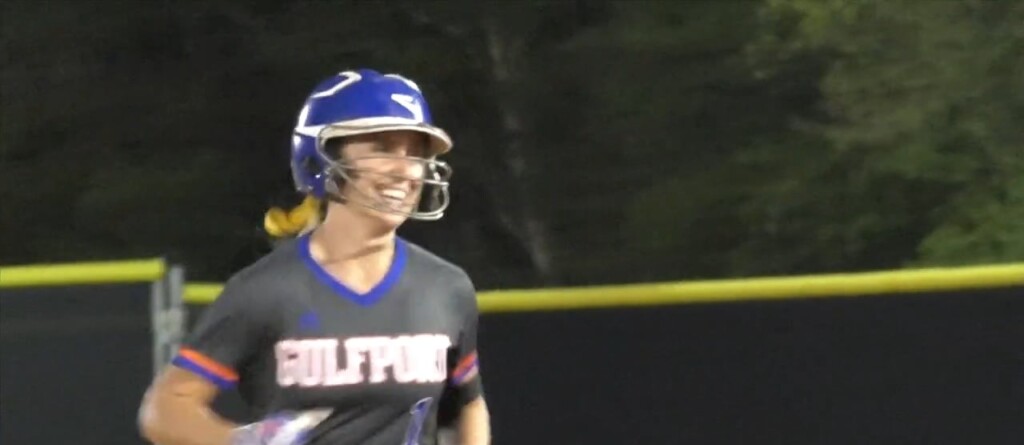 Gulfport's Brooklynn Montana Wins Niaaa Scholarship