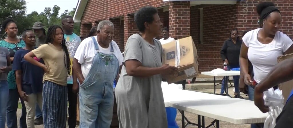 People Mission Baptist Church Partners With Feeding The Gulf Coast For Food Drop
