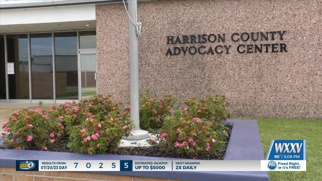 Harrison County Organizations Team Up With Lowes For Beautification Project