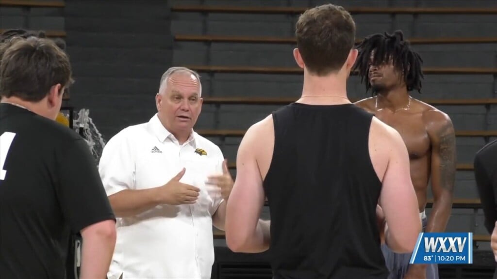 Ladner Legacy Takes Southern Miss Basketball Motto “la Famila” To A Whole New Level