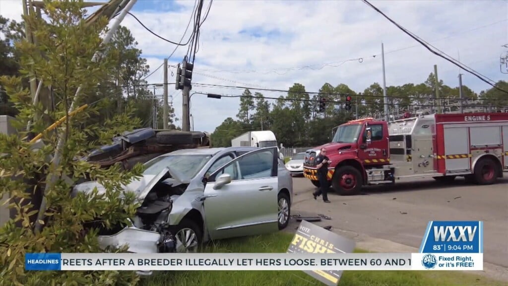 Wreck At Canal And Landon Road In Gulfport