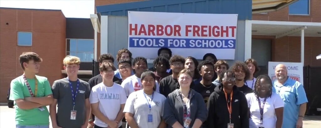 Gulfport High School Students Build Homeless Shelter