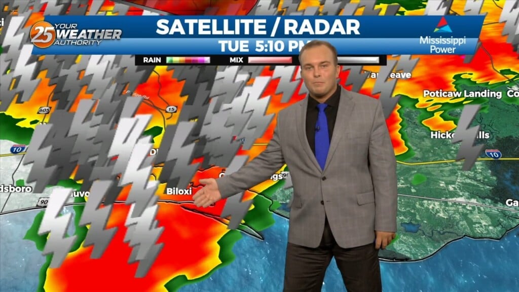 8/15 Jeff Vorick's "thunderstorms Early" Tuesday Evening Forecast