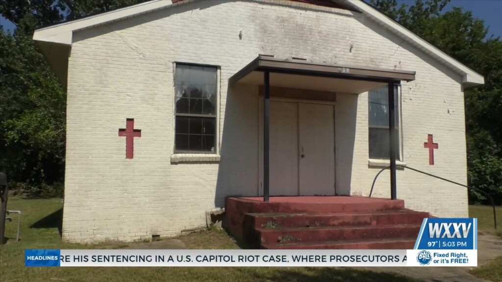 Miracle Temple Aoh Church In Biloxi Resumes Services After Vandalism