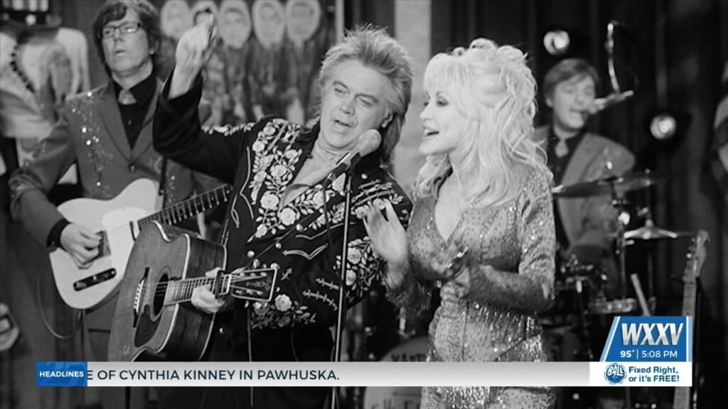 Dolly Parton Lends Her Talents To Benefit Concert In Philadelphia, Miss.