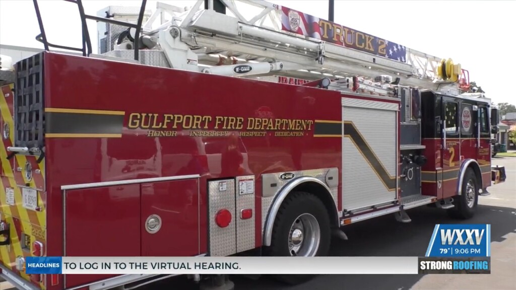 Visitors Explore Emergency Vehicles At Traintastic First Responders Day