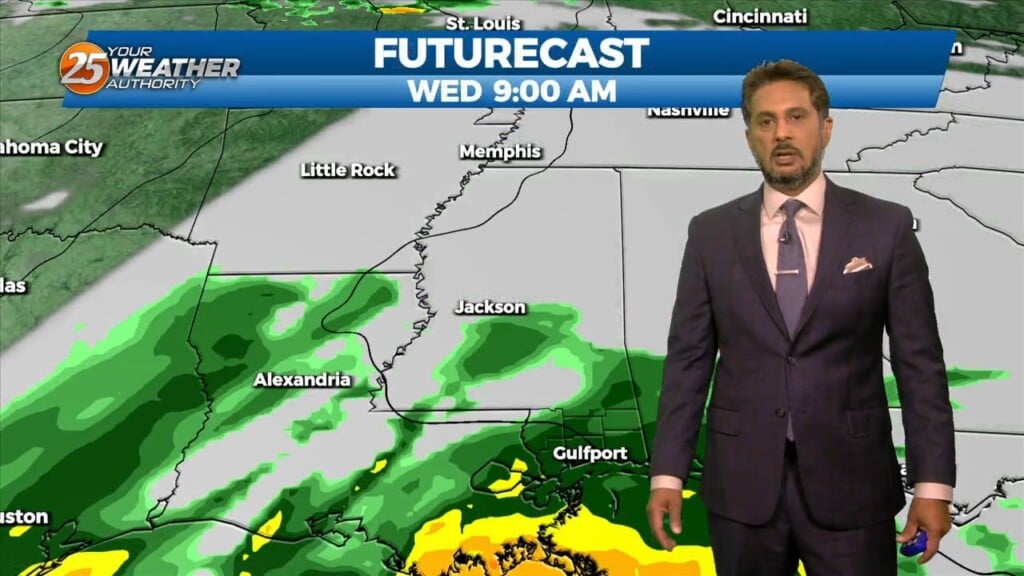 10/11 The Chief's "heavy Rainy & Windy" Wednesday Morning Forecast