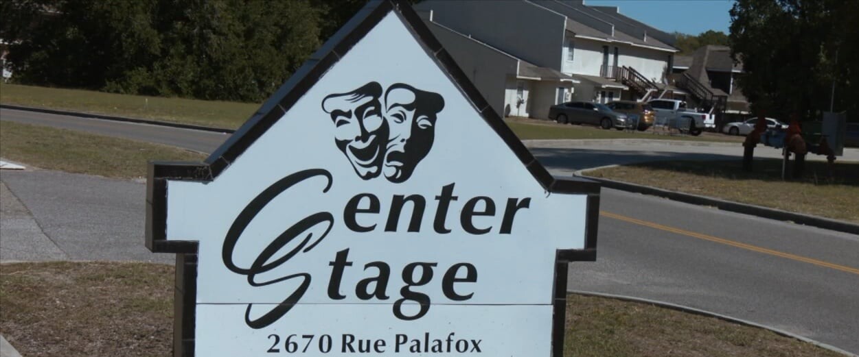 Center Stage cutting the ribbon on renovations - WXXV News 25