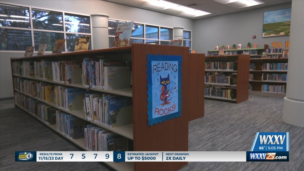 West Biloxi Library Reopens After Undergoing Renovations