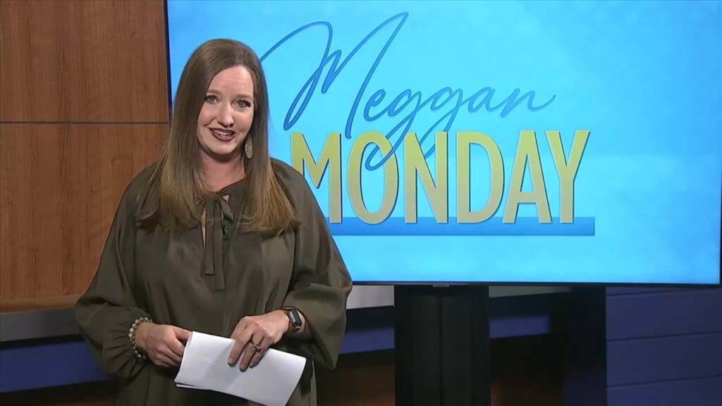 Meggan Monday: Thankful For Those Who Give To Others
