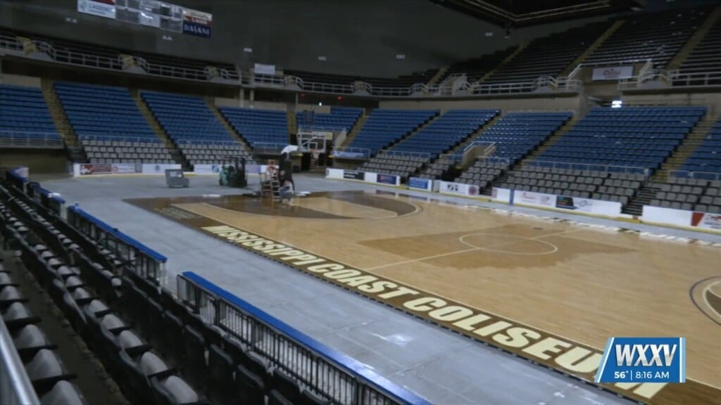 Southern Miss Basketball Faces Off Against Ole Miss At Coast Coliseum