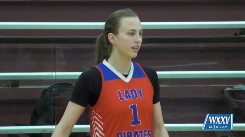 Wxxv Student Athlete Of The Week: Pass Christian's Ariana Crimm