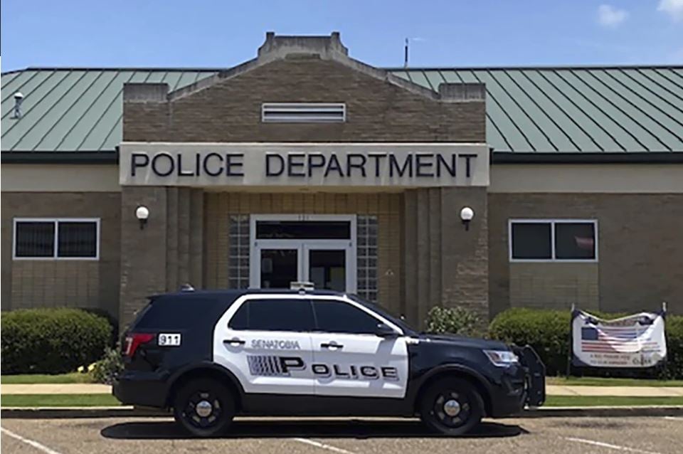 Senatobia Police