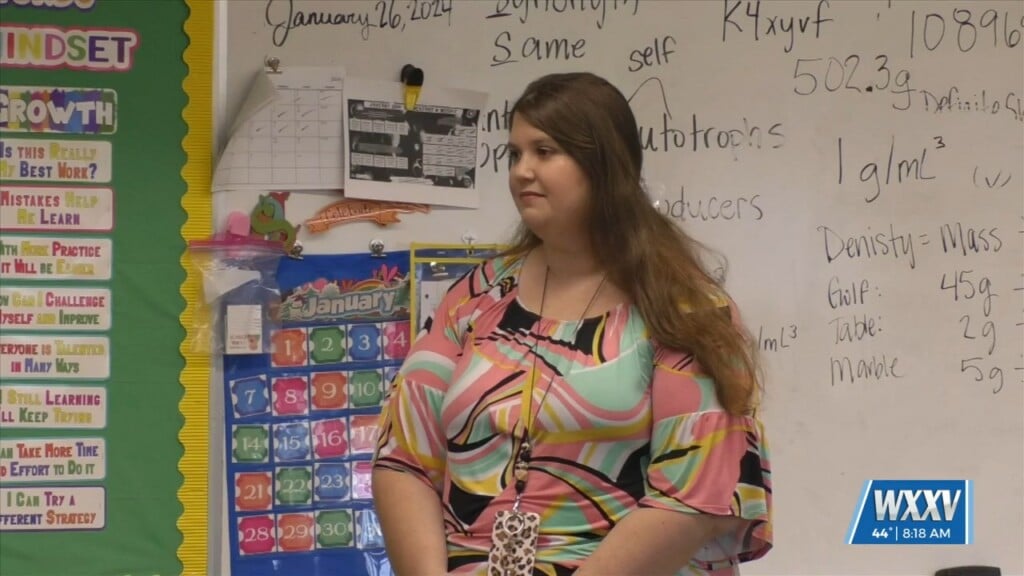 Class Act Teacher Of The Month: D’iberville Middle School’s Jessica Yarber