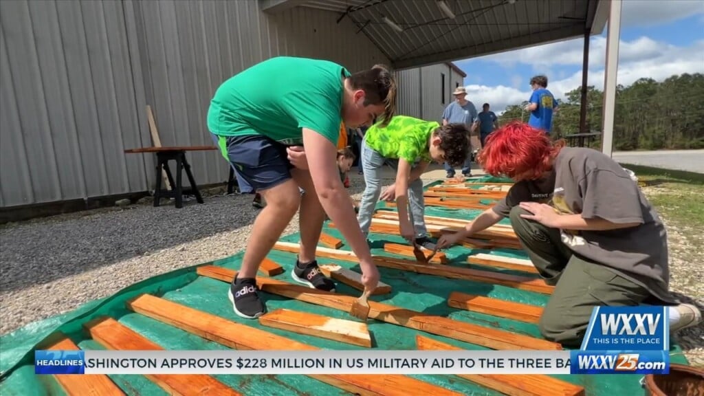 Local Boy Scout Builds Convertible Picnic Table For Eagle Scout Project