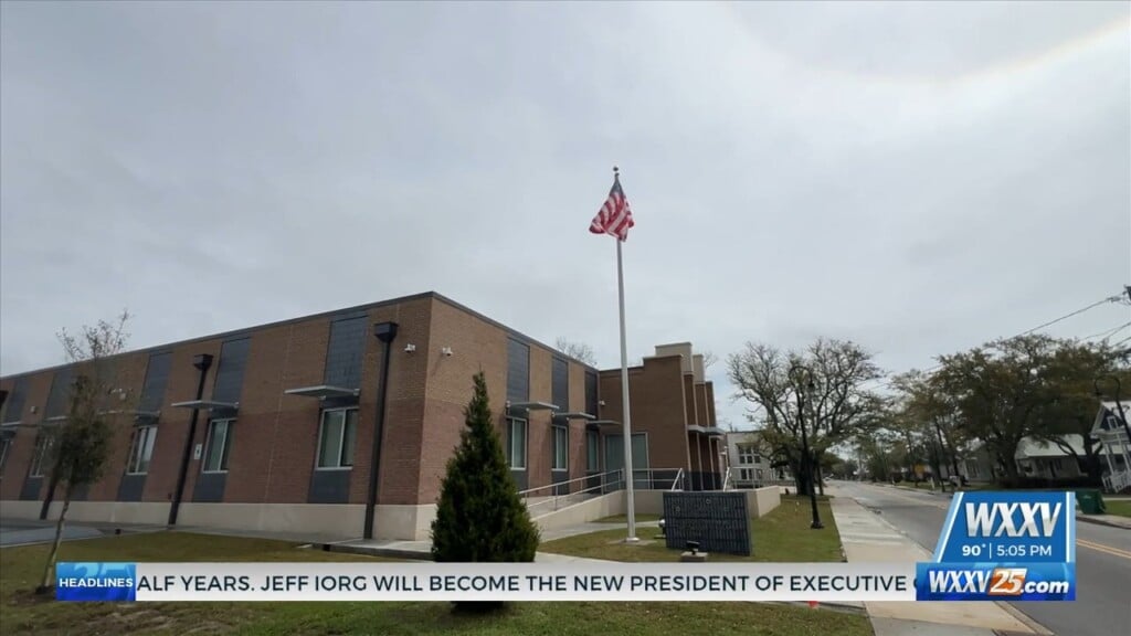 Ribbon Cutting For New Bay St. Louis Police Station