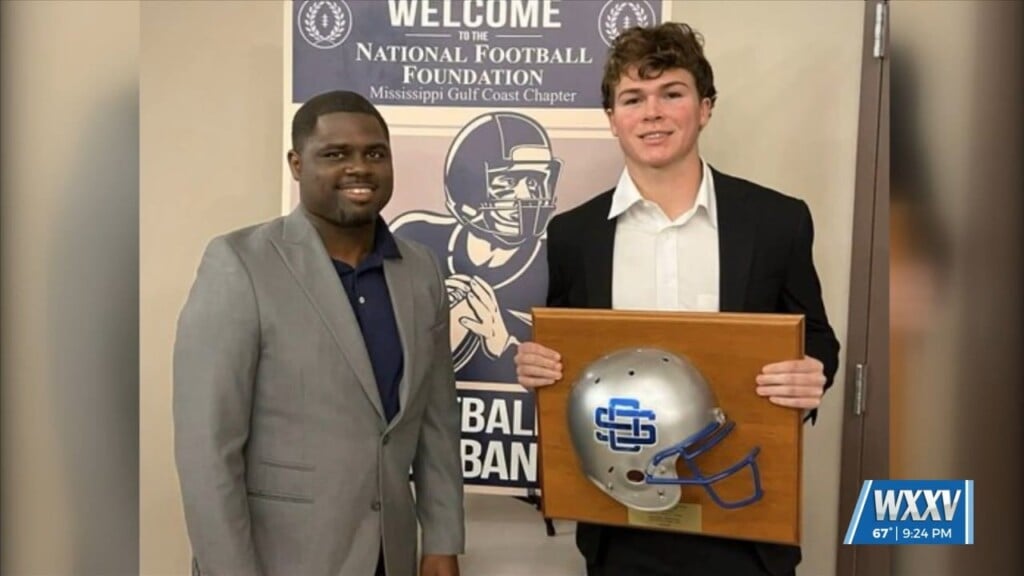 National Football Foundation Award Winners