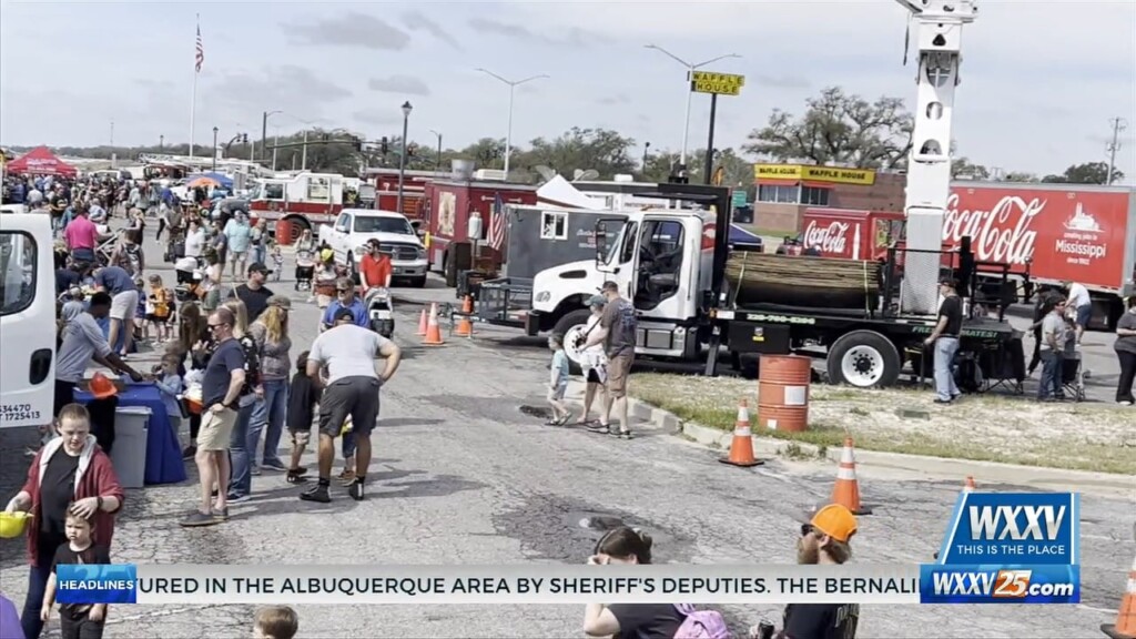 Crowds Get Up Close To Vehicles At Long Beach Touch A Truck Event