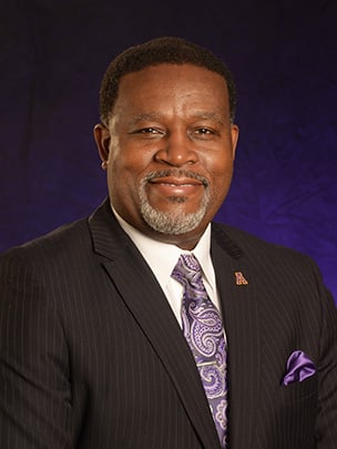 Dr Tracy Cook