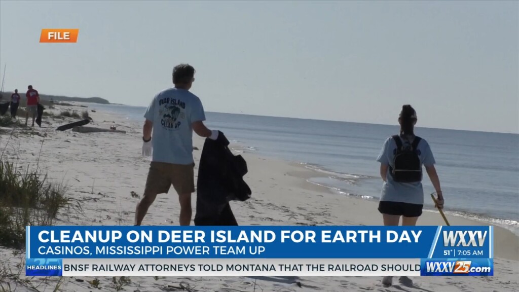 Earth Day Cleanup At Deer Island