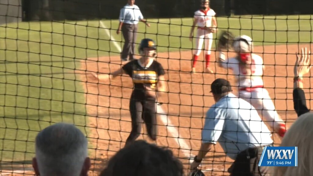 D'iberville Defeats Brandon In Comeback Fashion, Wining 5 4
