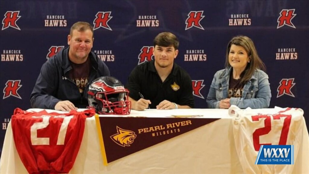 Hancock High School Standout Jeffrey Hopgood Signs To Further His Football Career At Pearl River Community College