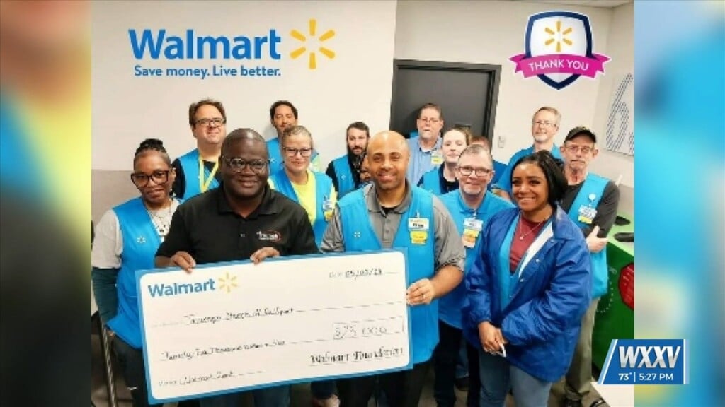 Highway 49 Walmart Neighborhood Market Receives Honor