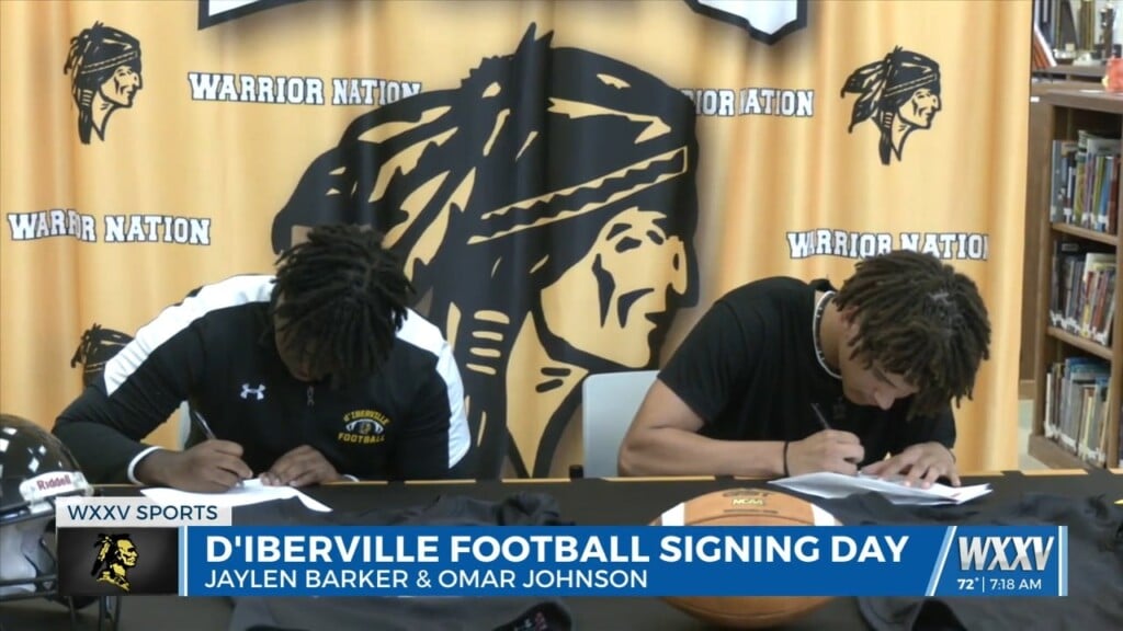 D'iberville Football's Jaylen Barker And Omar Johnson Sign With Kentucky Christian University