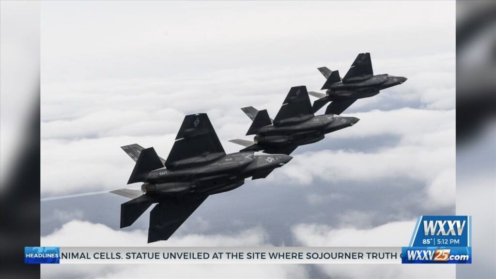 Gulfport Combat Readiness Training Center Conducting Flight Training