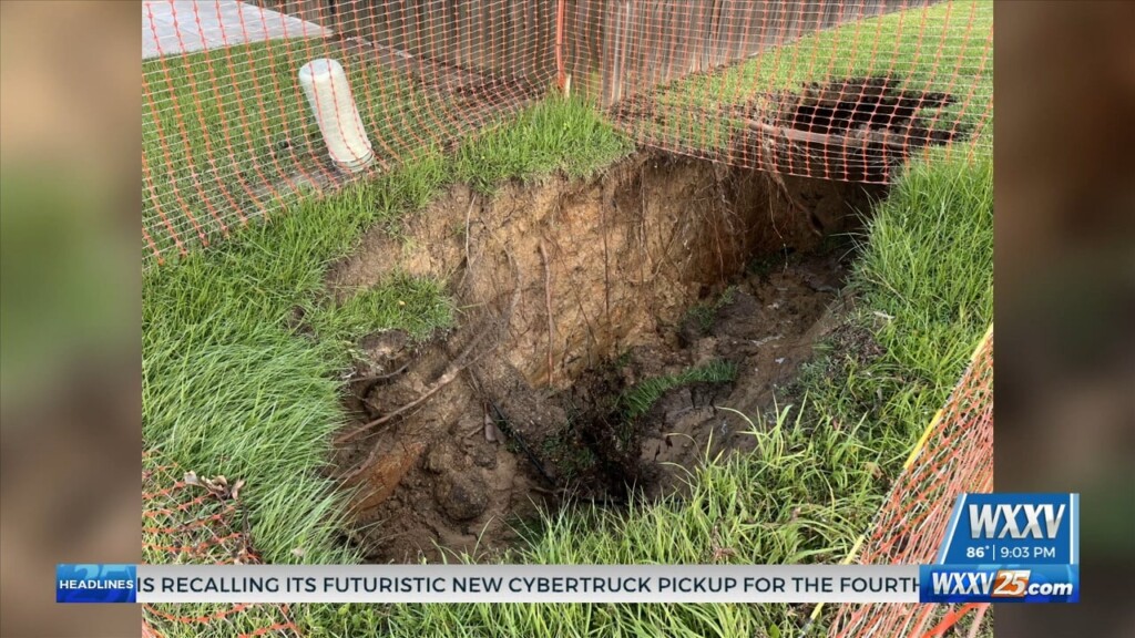 Gulfport Drain Pipe Collapse