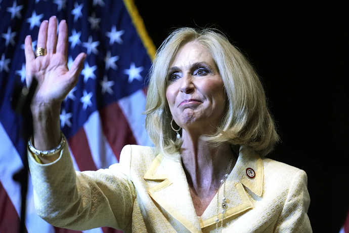 Lynn Fitch