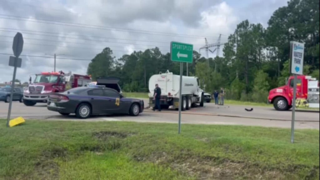 Harrison County Investigating Fatal Wreck On Canal Road