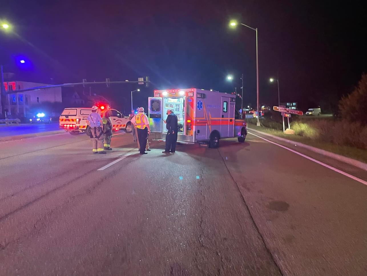 Two injured in crash on Bay St. Louis bridge - WXXV News 25