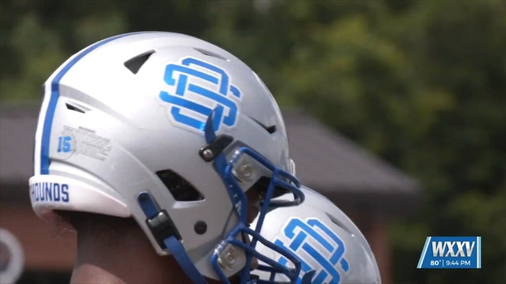 25 Teams In 25 Days: Ocean Springs Greyhounds