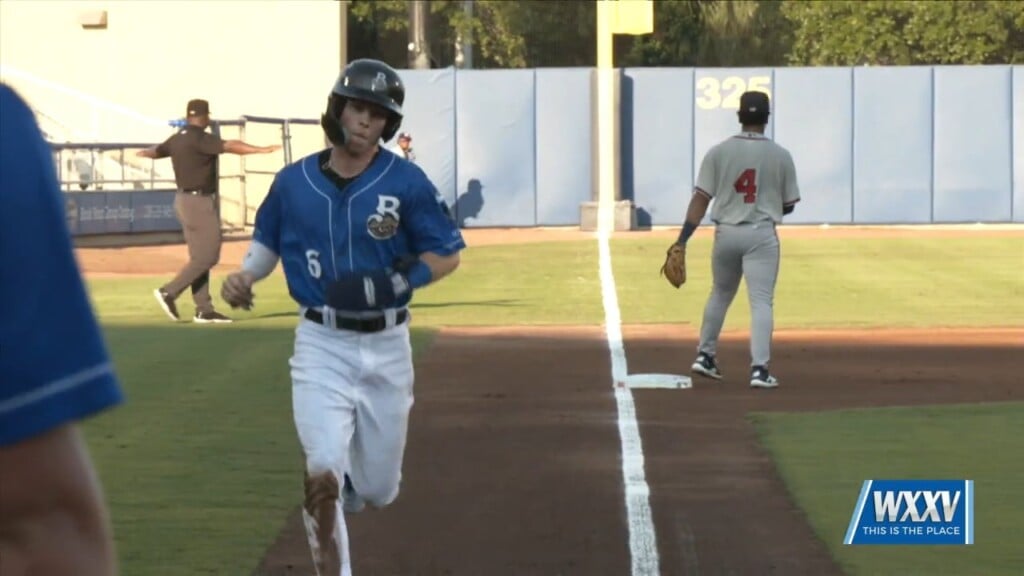 Shuckers Defeat M Braves 7 5