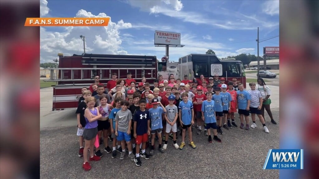 F.a.n.s Summer Camp Attendees Visit Gulfport Fire Department