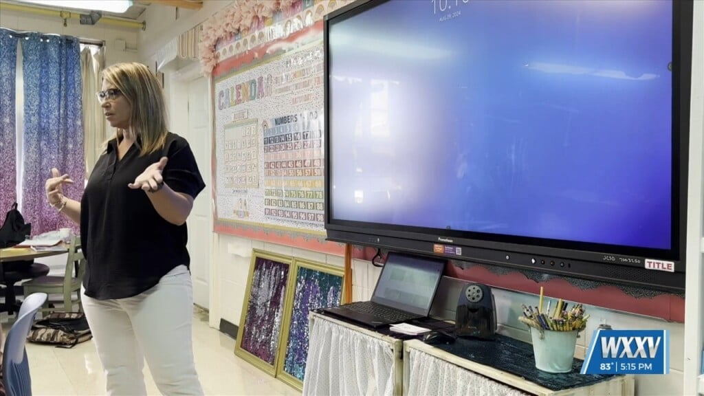 Huntington Learning Center's Teacher Of The Month: Vancleave Upper Elementary's Terri Murray