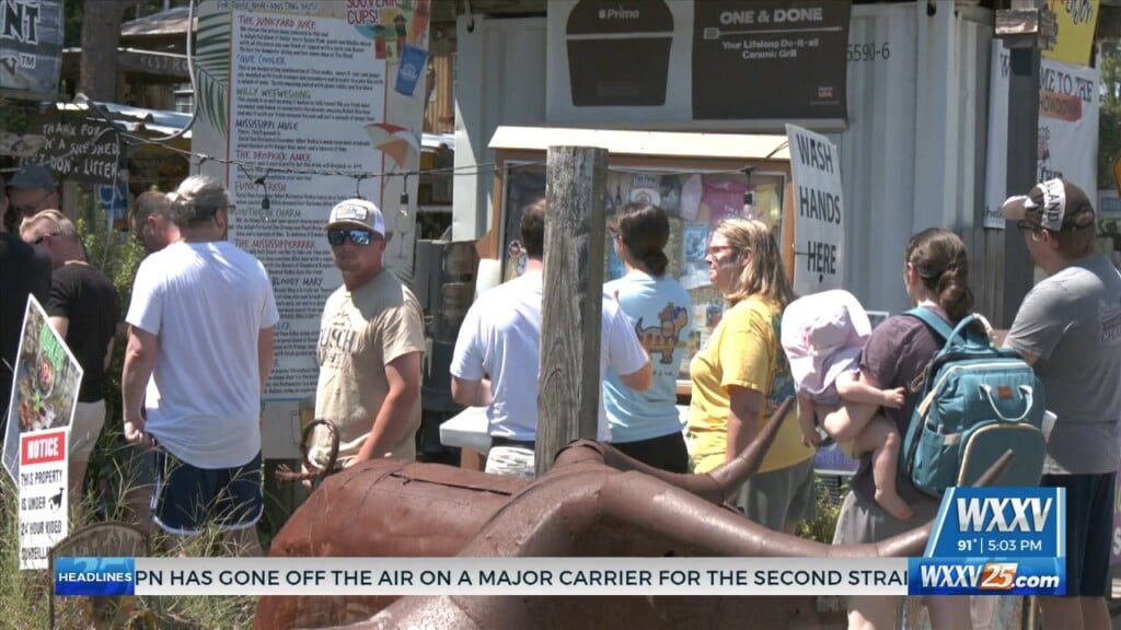 The Shed Hosts Their Annual Pulled Pork Sandwich Event