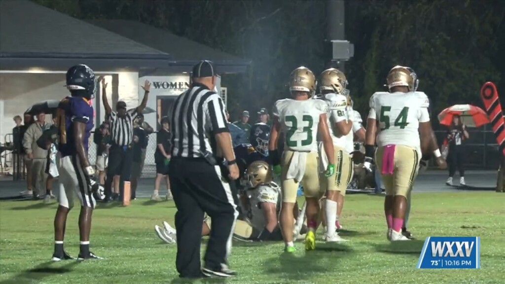 Poplarville Vs. Moss Point