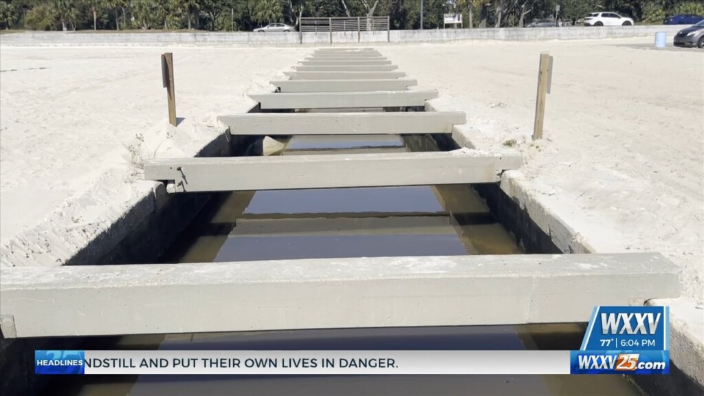 Project In Gulfport Working On Pier Using Gomesa Funding