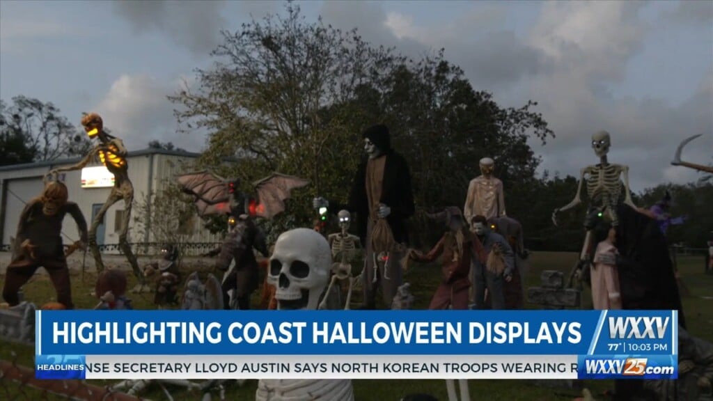 Highlighting Halloween Decor Along The Ms Coast