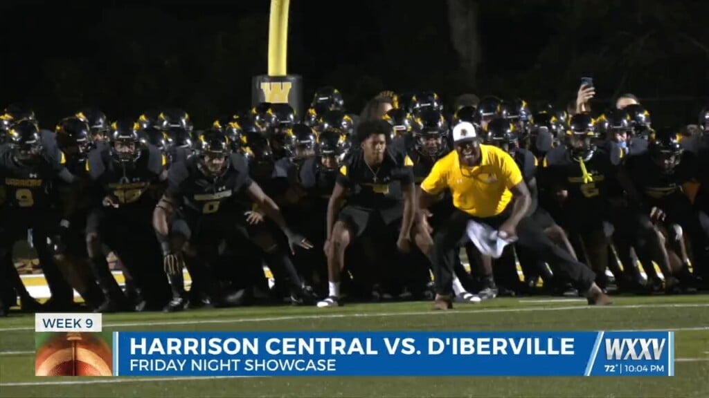 D'iberville Shuts Out Harrison Central 31 0 For A Huge Regional Win