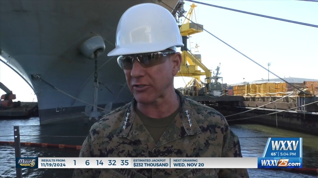 Commandant Of The U.s. Marines Visits Hii Ingalls Shipbuilding