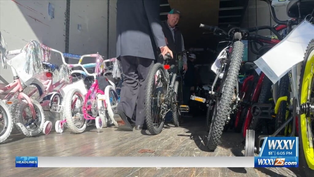 Mississippi Power Donates Bikes To Salvation Army