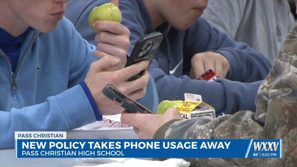 New Policy In Pass Christian Changes Phone Usage In Schools