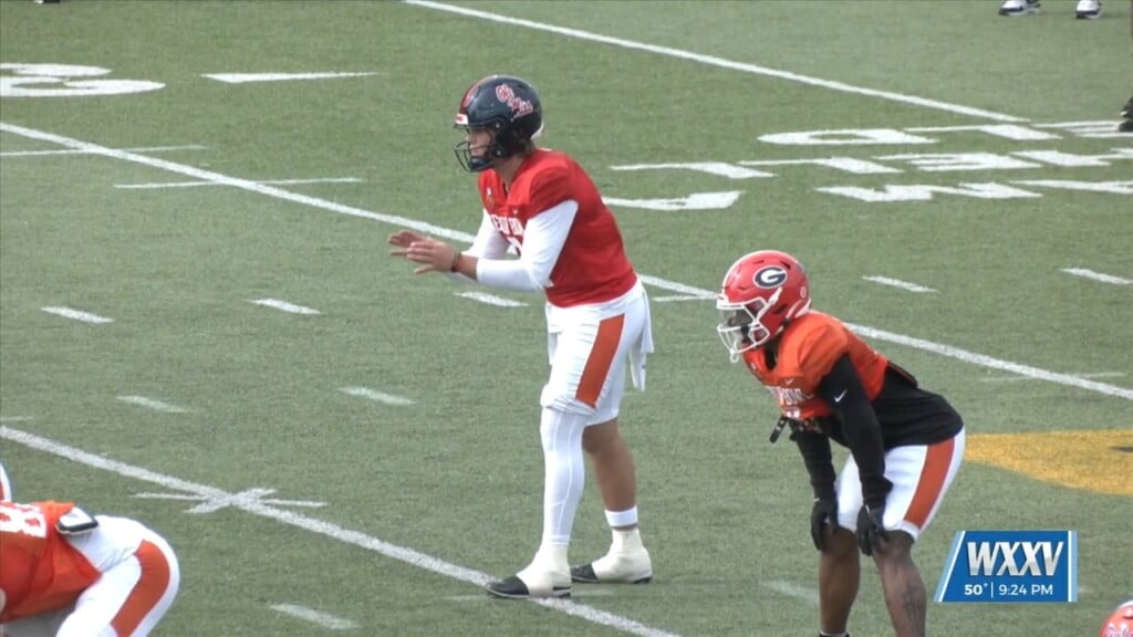 Former Ole Miss Qb Jaxson Dart Shines In First Reese's Senior Bowl Practice